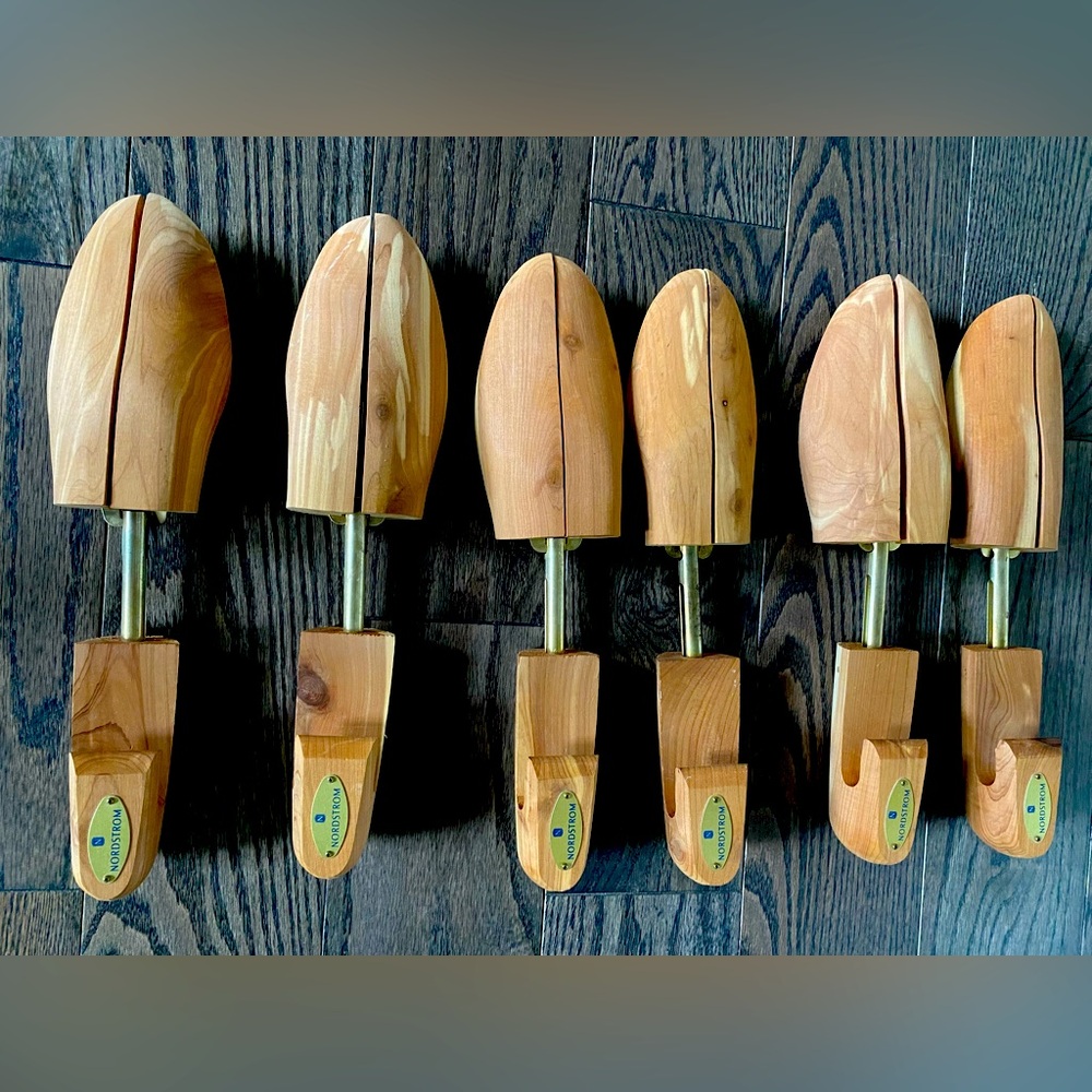 Nordstrom Cedar Wood Split Toe Shoe Tree Marked Size XXL.
